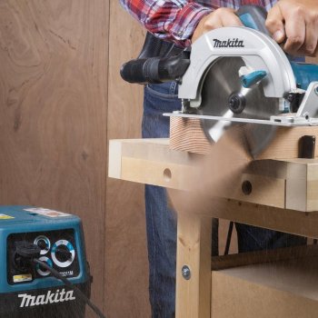Пила циркулярная сетевая MAKITA HS7600
